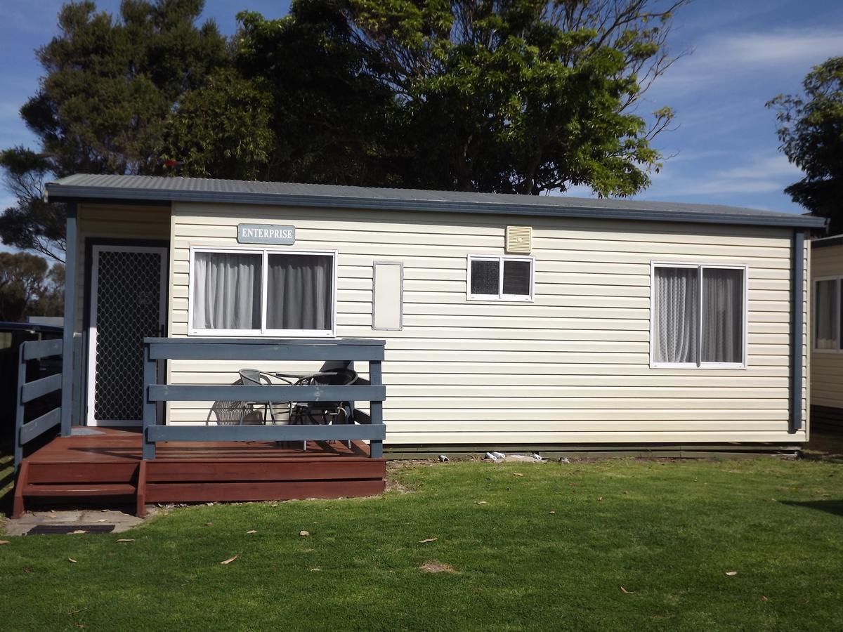 Koonwarra Holiday Park Lakes Entrance Exterior photo