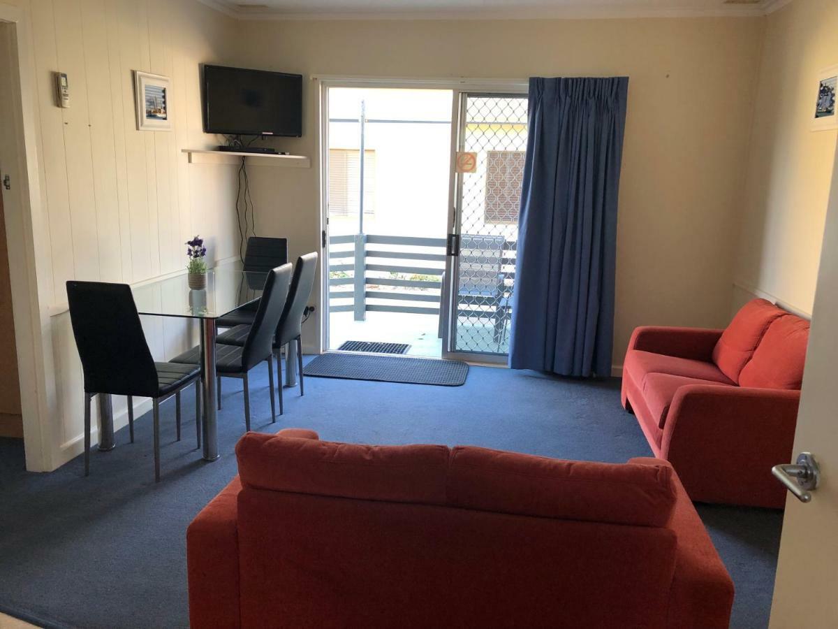 Koonwarra Holiday Park Lakes Entrance Exterior photo