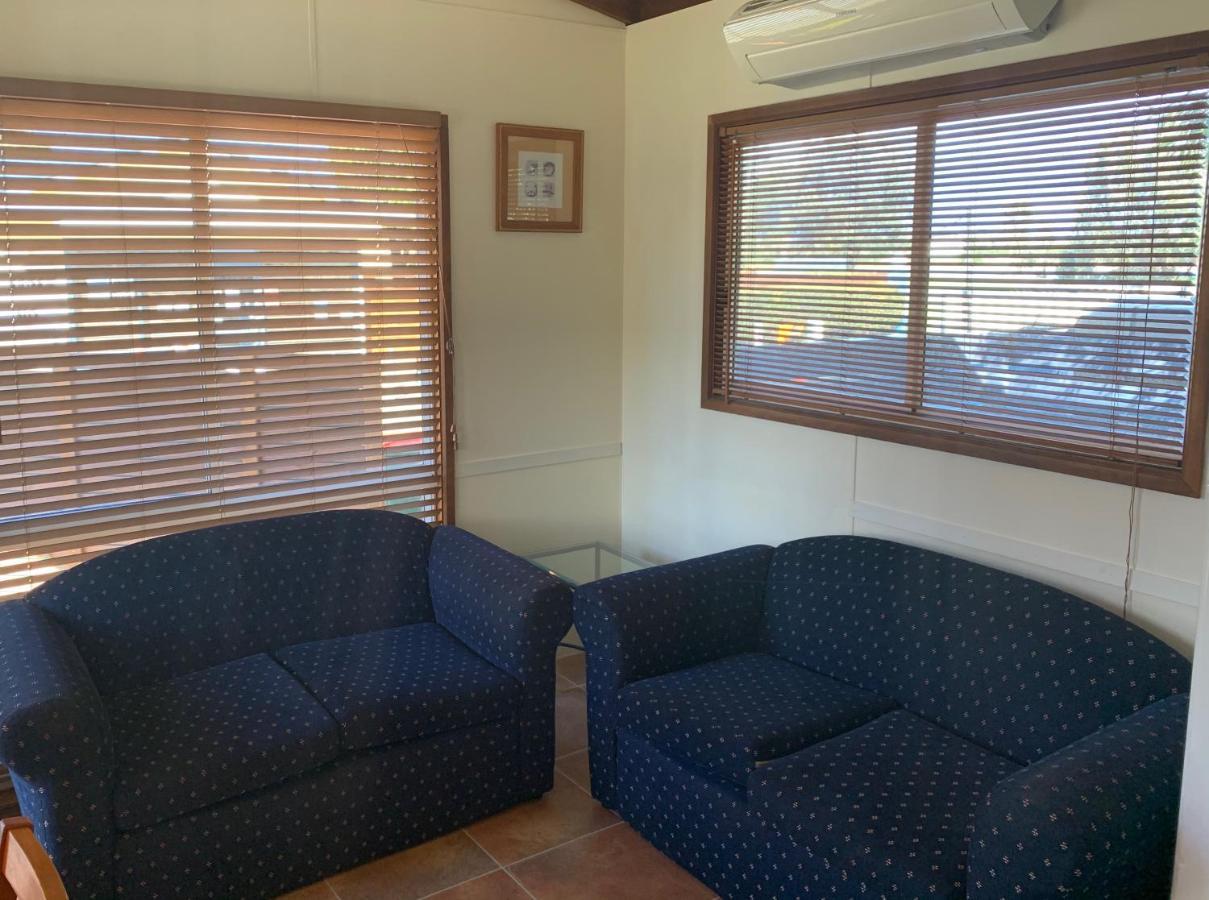 Koonwarra Holiday Park Lakes Entrance Exterior photo